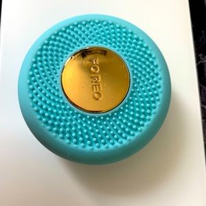 FOREO mini LED thermo activated smart mask device